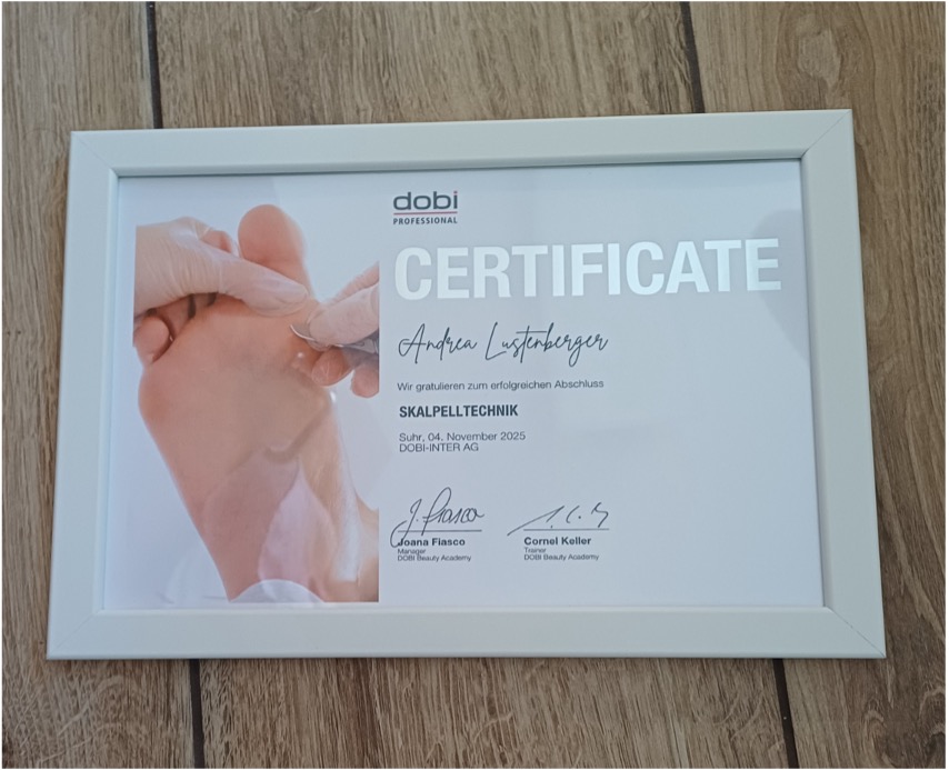 Zertifikat Skalpelltechnick - Academy Dobi-Inter AG